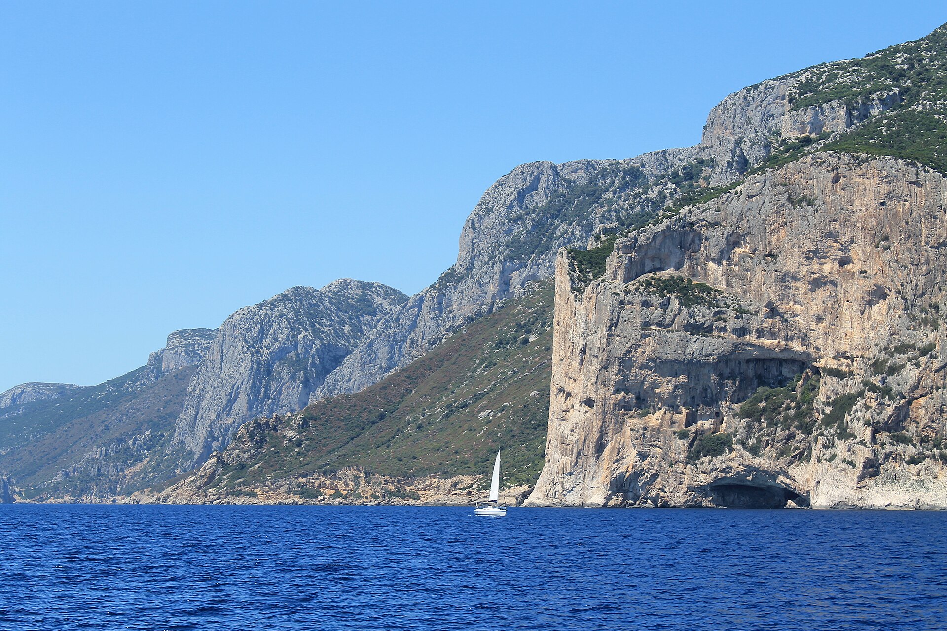 Boat tour on the Gulf of Angels from Cagliari